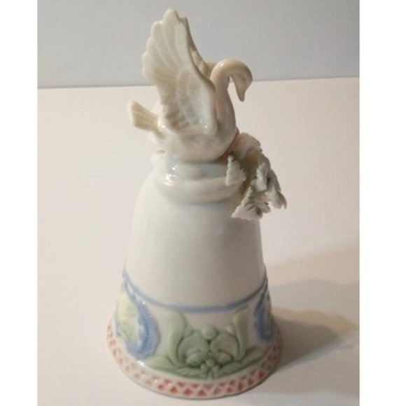 Porcelain Bell With Two Swans On Top & Floral Design - Vintage from the 1970 - Picture 3 of 5